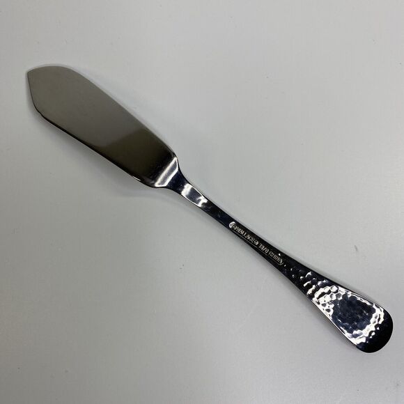 Wallace Continental Butter Serving Knife Hammered Handle Stainless 18/0 - Picture 2 of 6